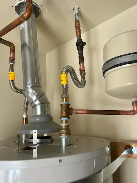 Water heater installation and plumbing repair in Centre Heights